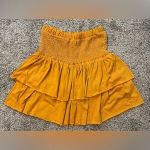Anthropologie Saturday Sunday Women’s Mustard/Gold Ruffled Mini Skirt Size Small